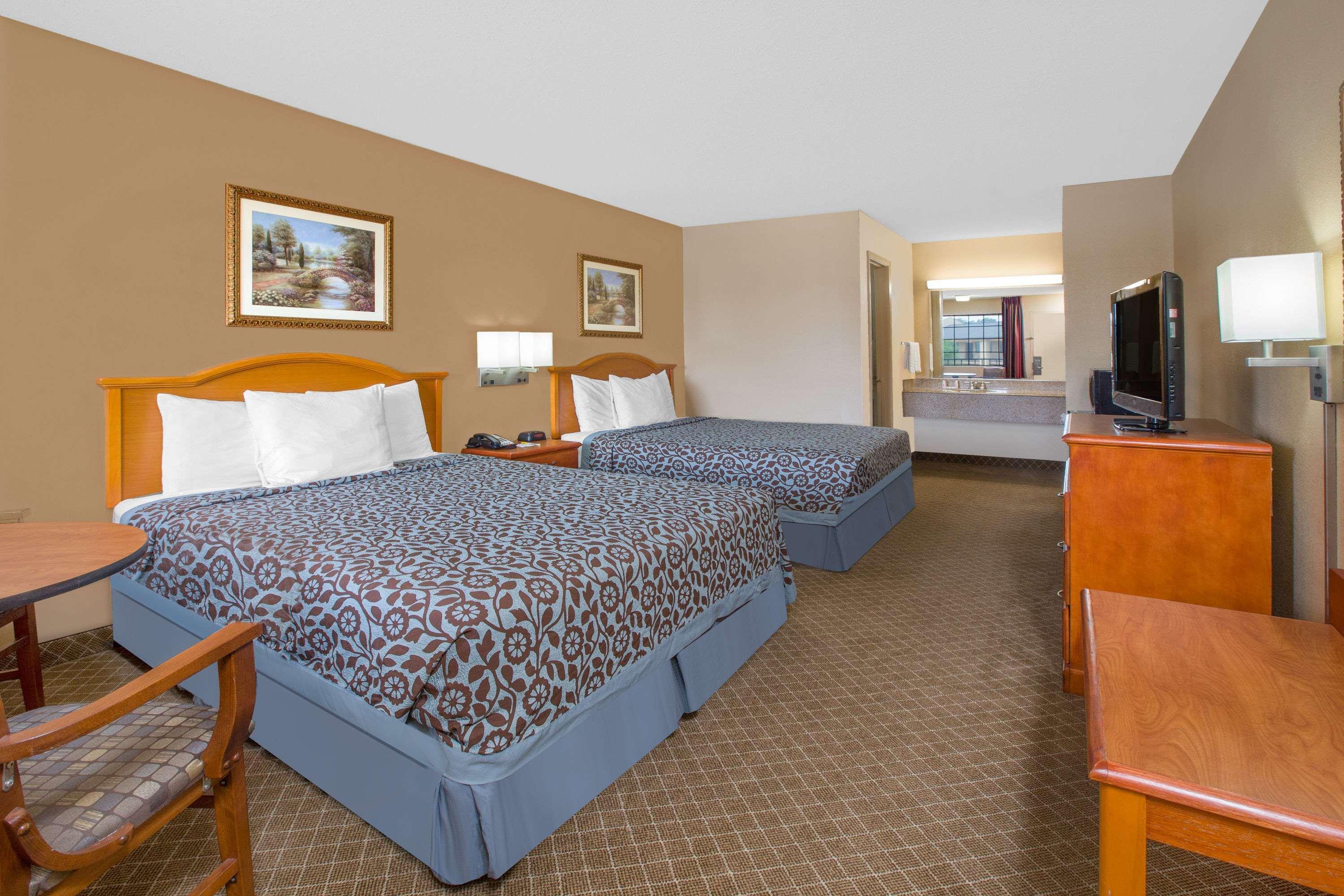 Days Inn By Wyndham Ruston La Екстер'єр фото
